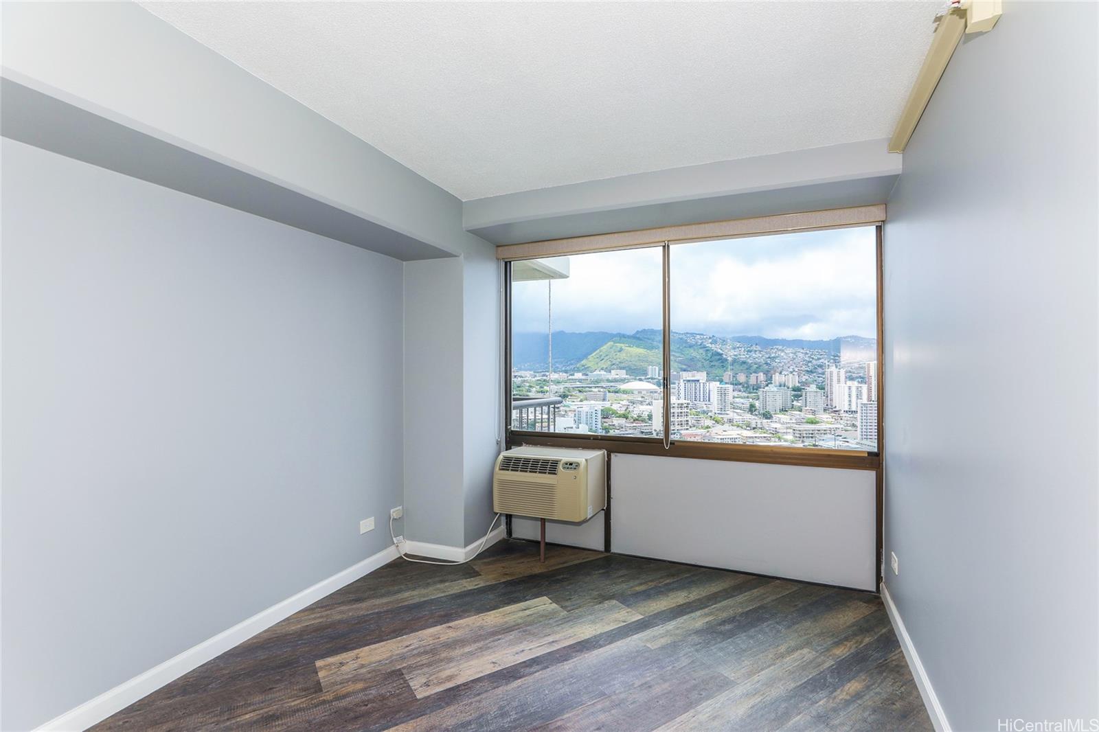 2333 Kapiolani Boulevard  Unit 2203