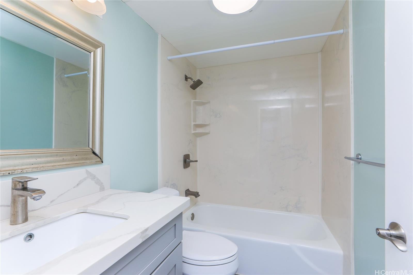 2333 Kapiolani Boulevard  Unit 2203