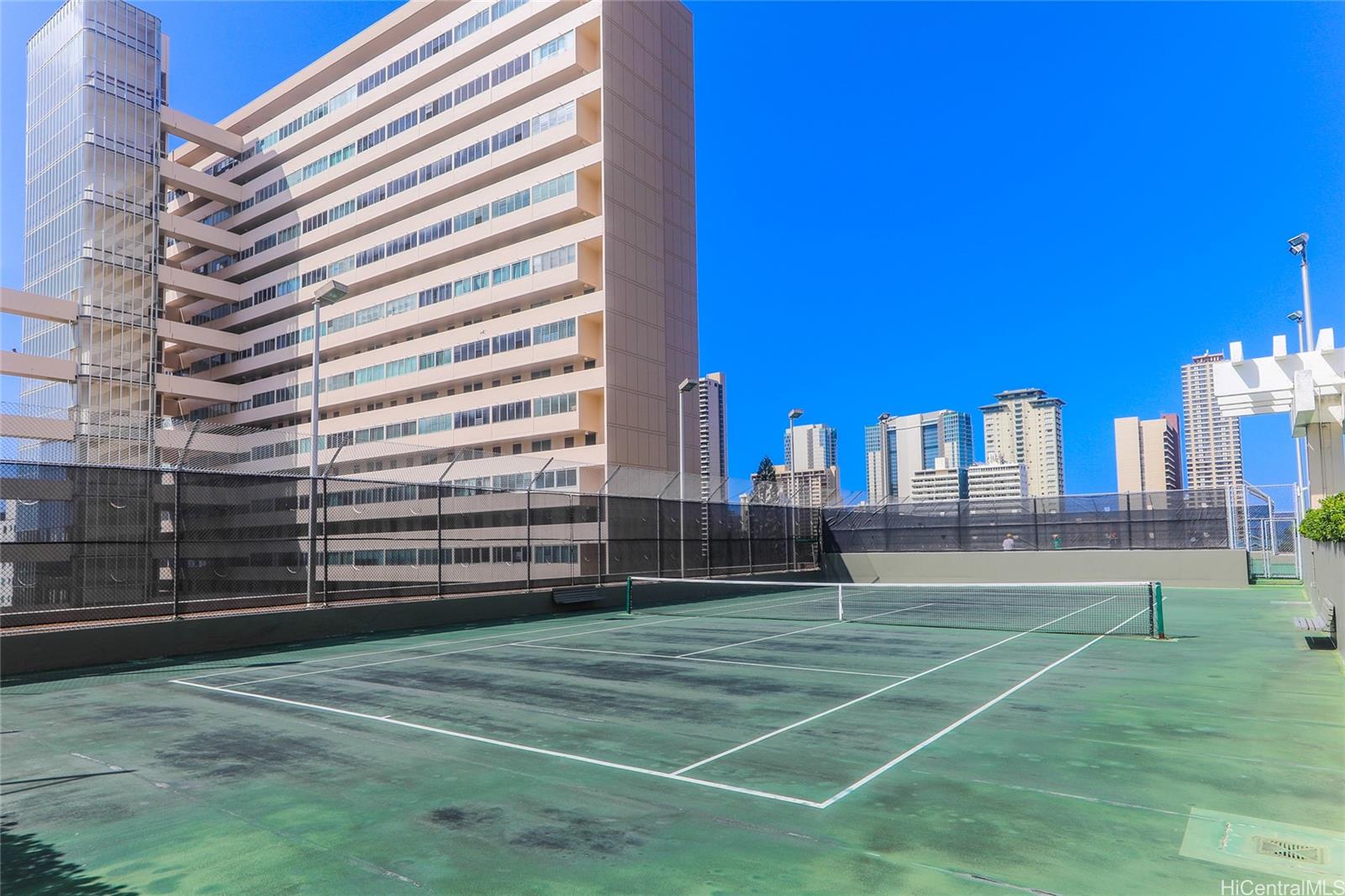 2333 Kapiolani Boulevard  Unit 2203