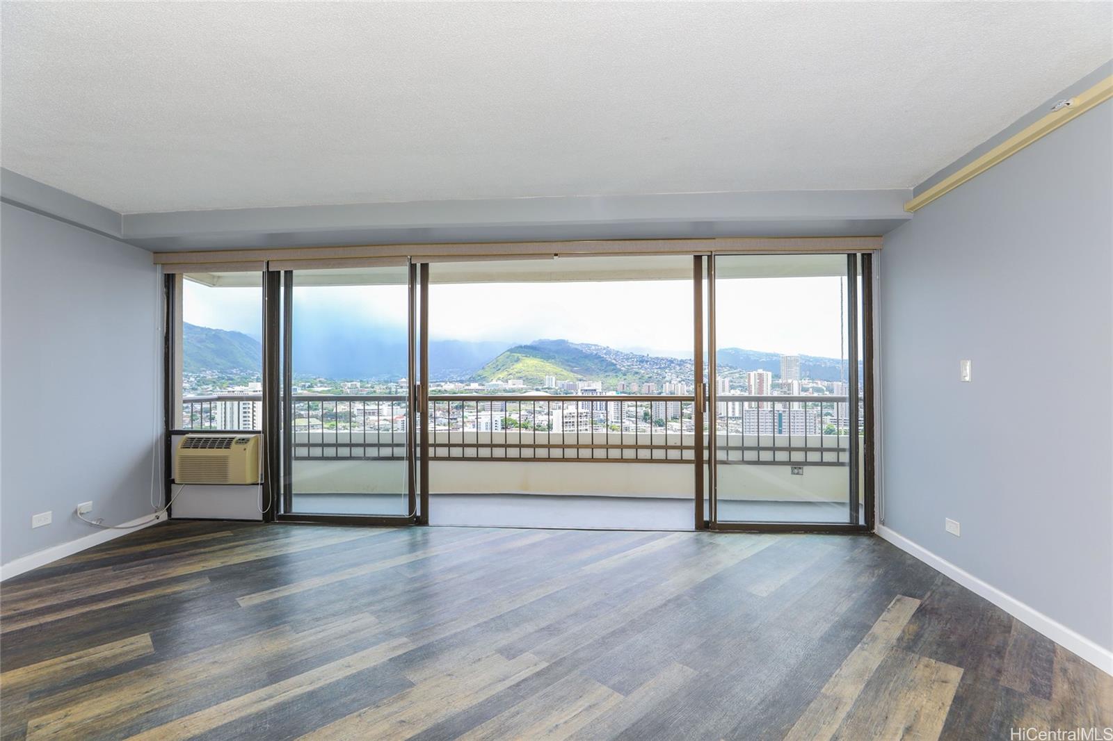 2333 Kapiolani Boulevard  Unit 2203