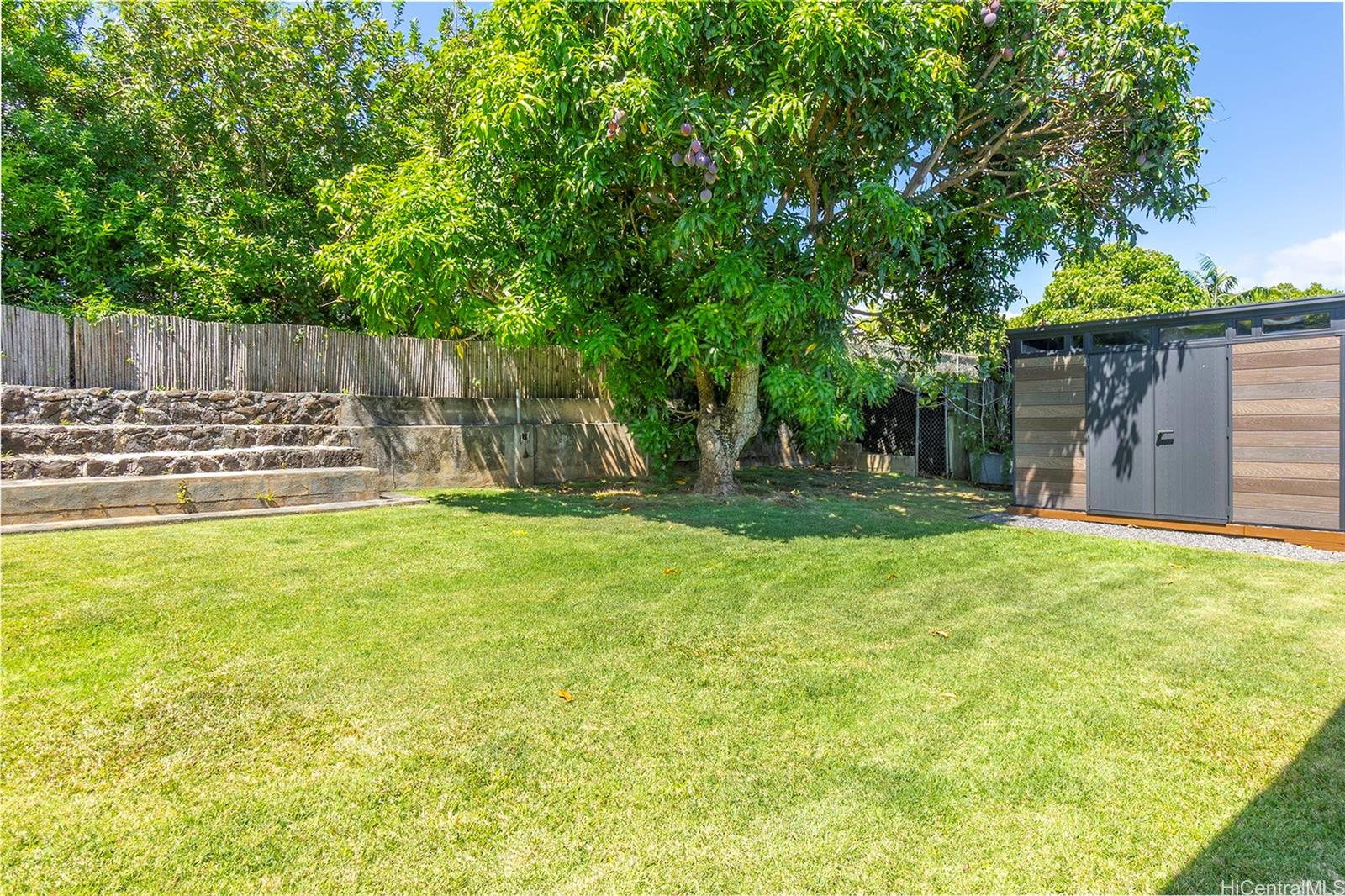 558 Ulumu Street
