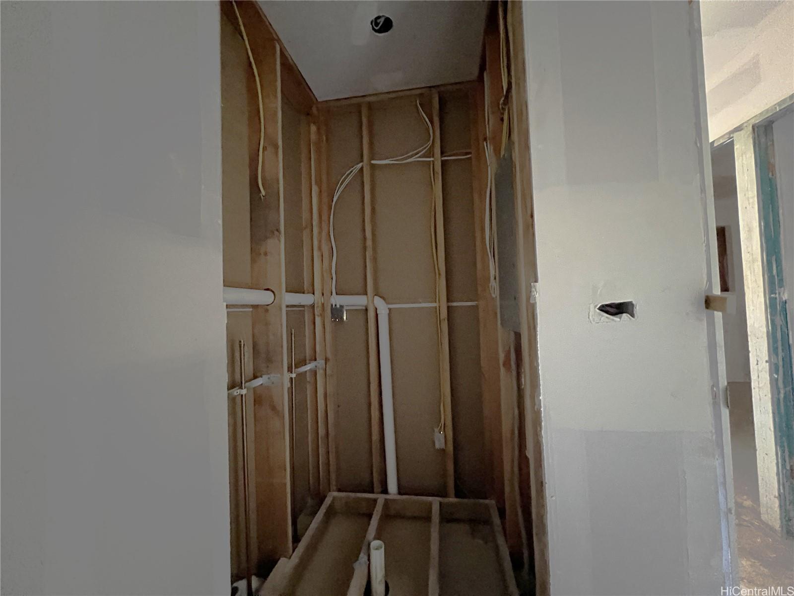 Photo 17 of 24