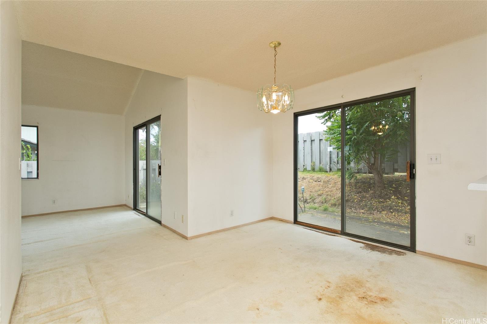 Photo 6 of 20