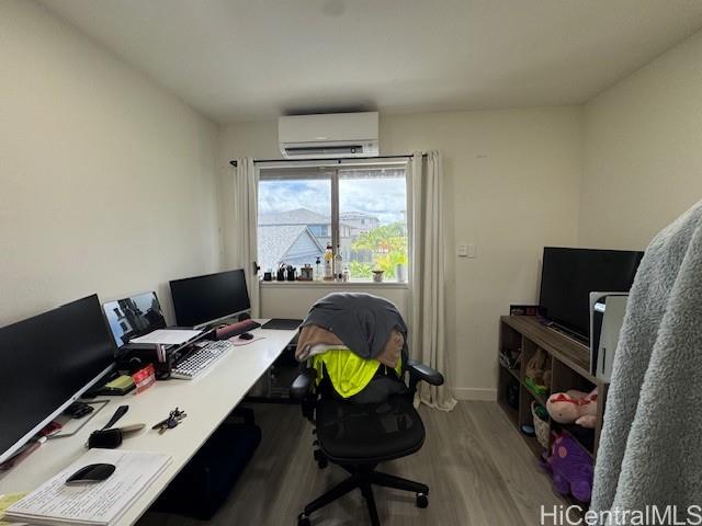 Photo 9 of 15
