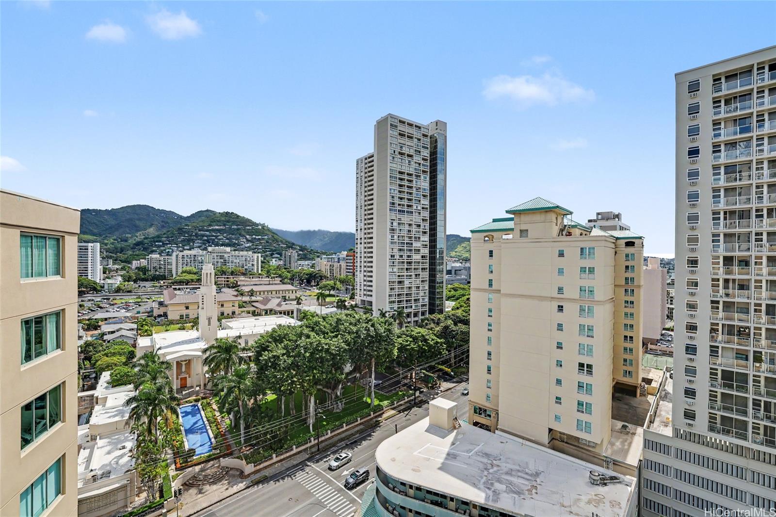 Photo 20 of 25