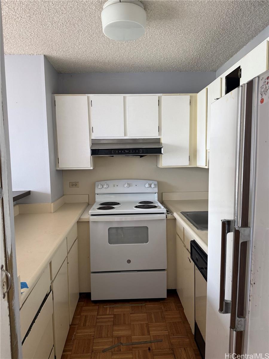 1925 Kalakaua Avenue  Unit 707