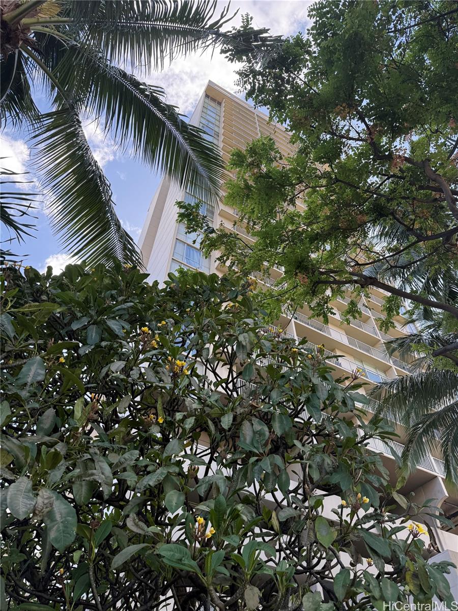 1925 Kalakaua Avenue  Unit 707