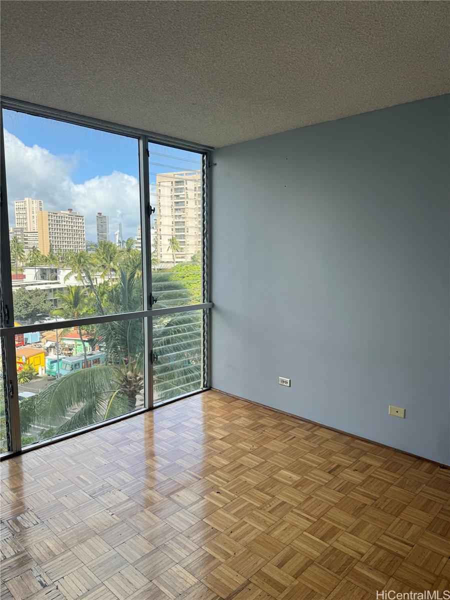 1925 Kalakaua Avenue  Unit 707