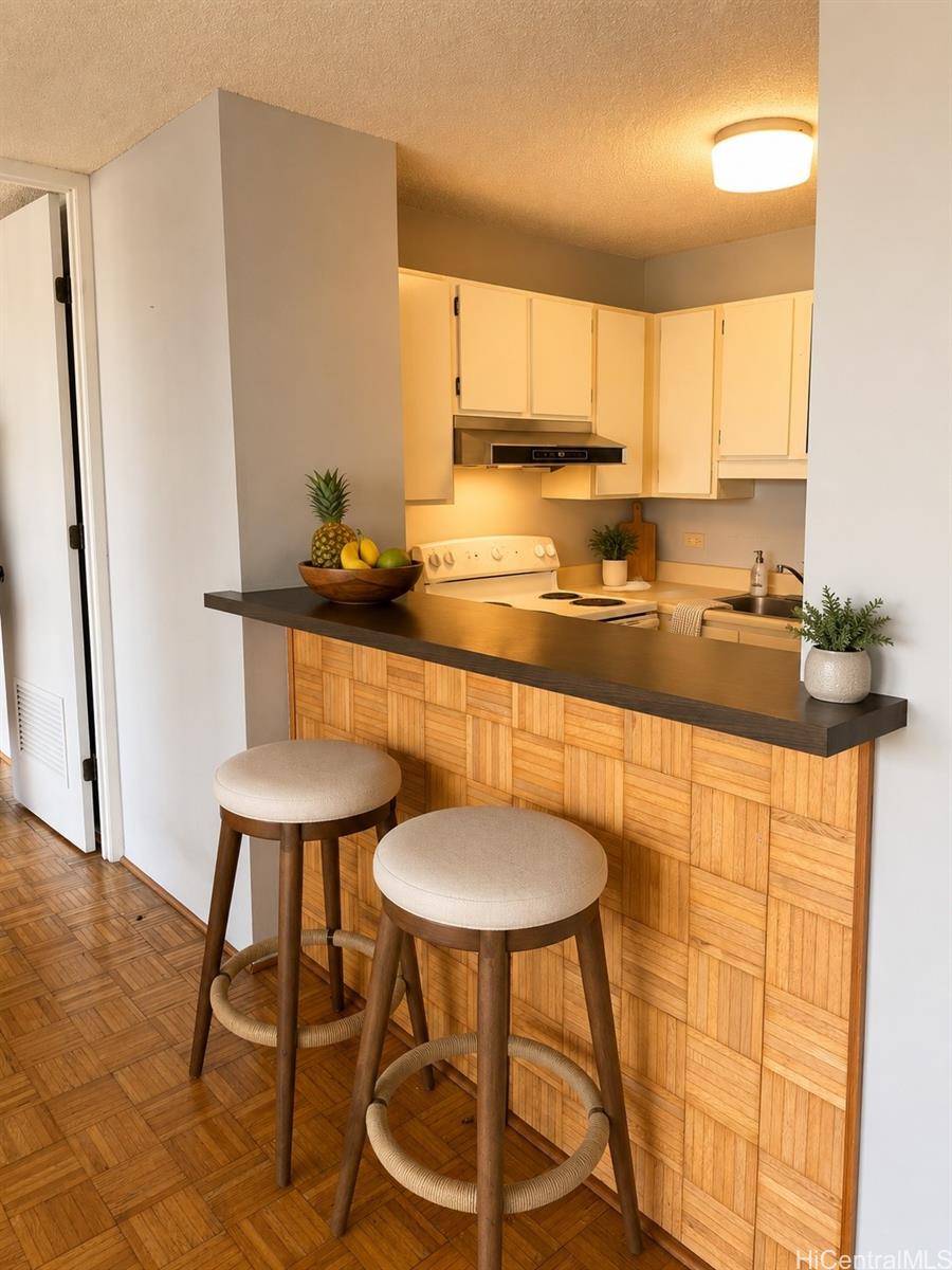 1925 Kalakaua Avenue  Unit 707