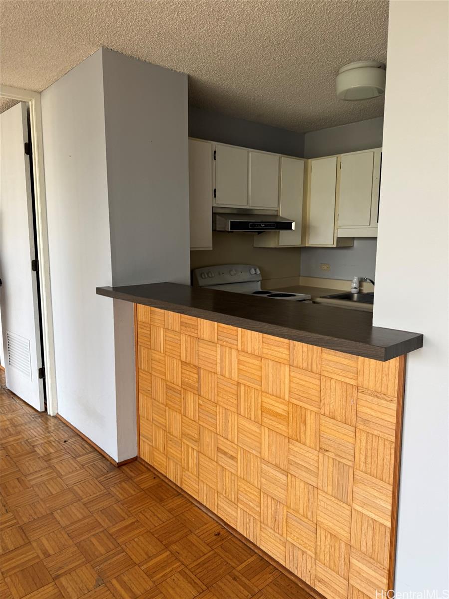 1925 Kalakaua Avenue  Unit 707