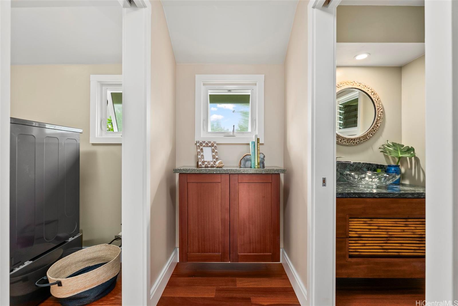 110 N Kalaheo Avenue  Unit B