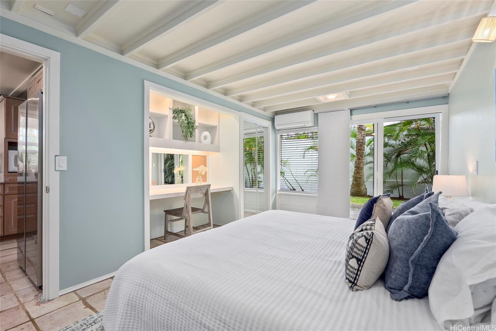 110 N Kalaheo Avenue  Unit B