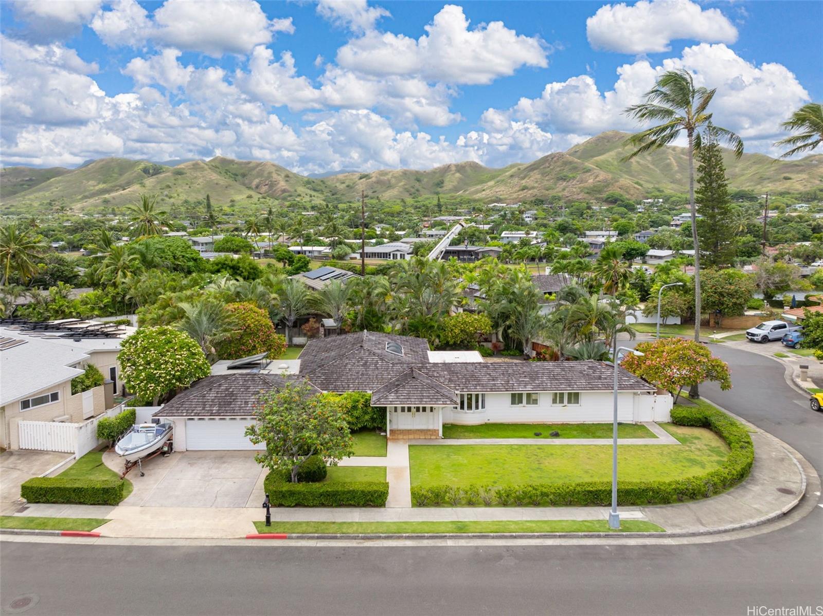 138 Kailuana Place