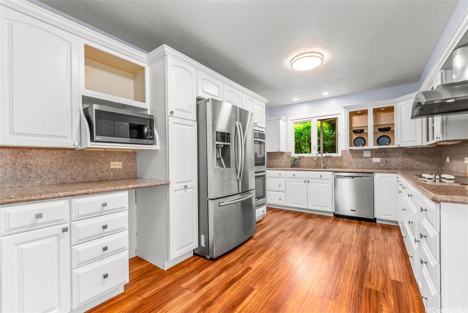 138 Kailuana Place