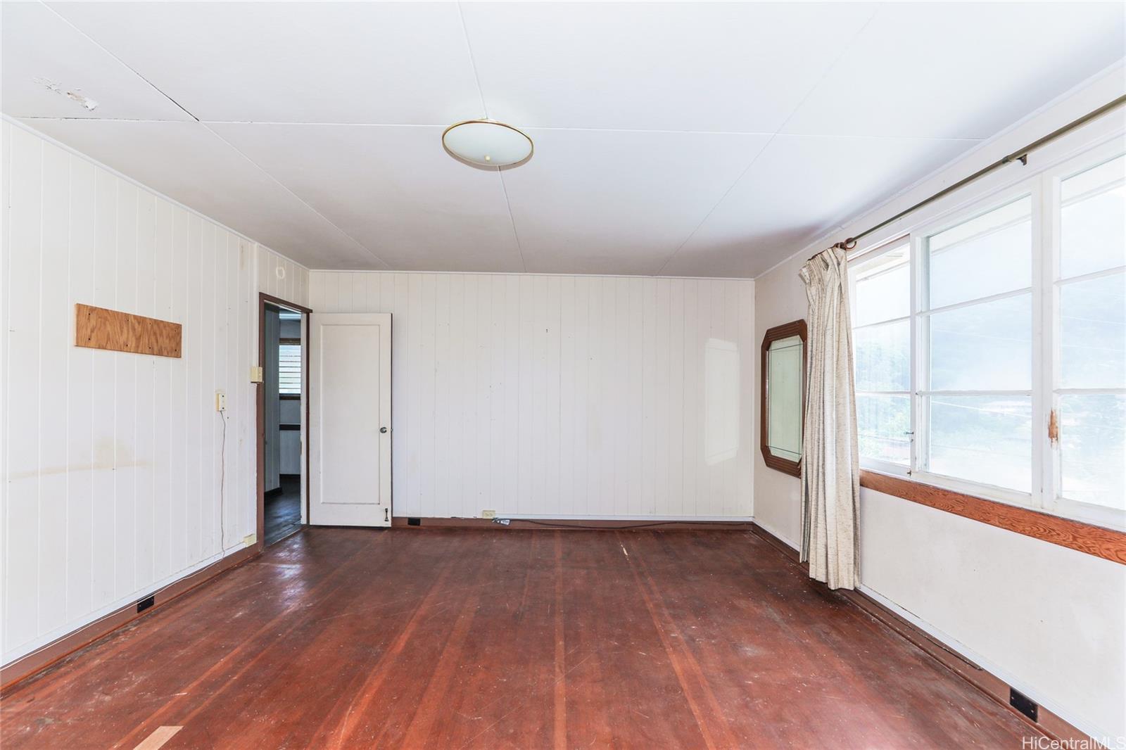970 Valley View Drive