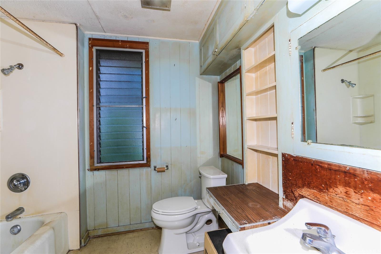 970 Valley View Drive