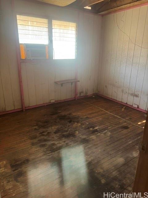 Photo 15 of 22