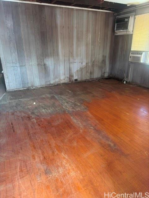 Photo 7 of 22