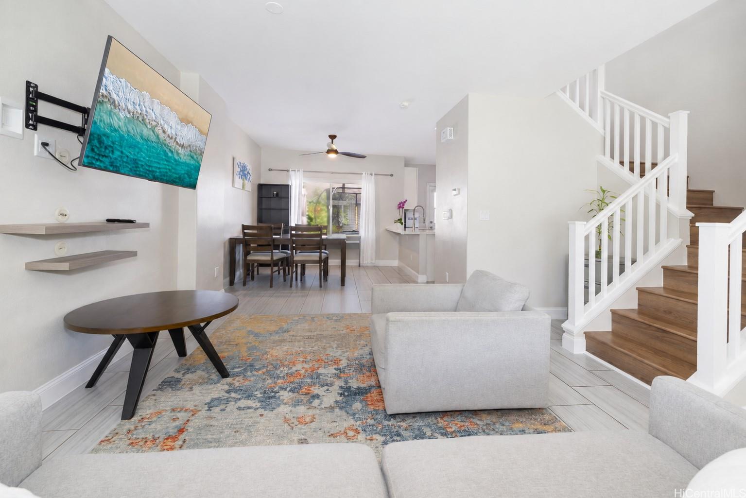 91-1018 Kaimalie Street R2