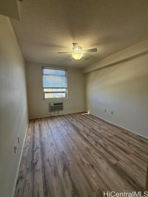 Photo 10 of 20