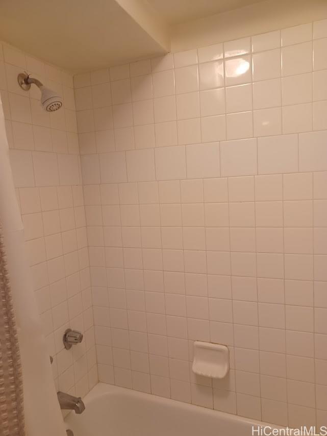 Photo 13 of 18