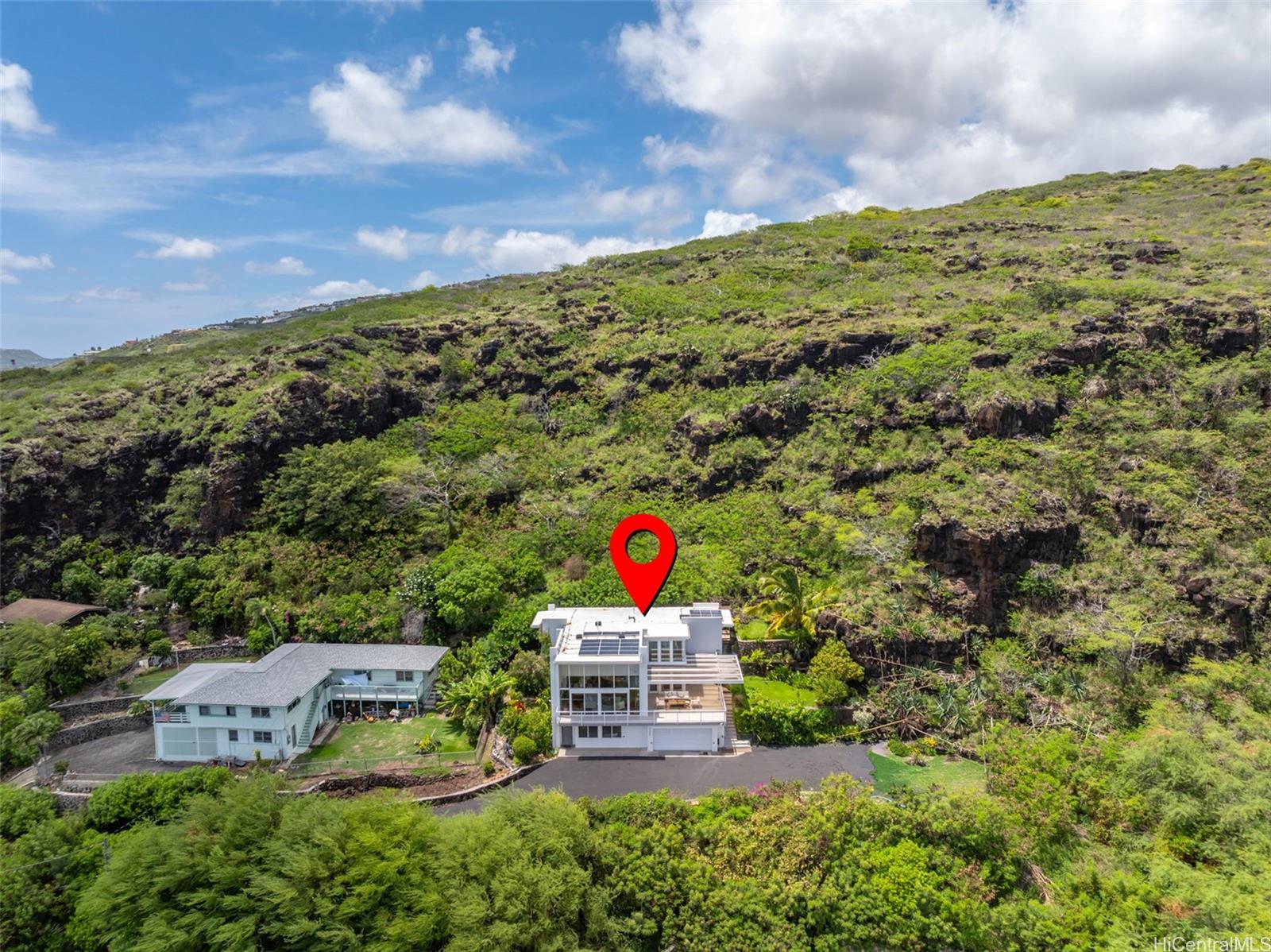 5864-F Kalanianaole Highway
