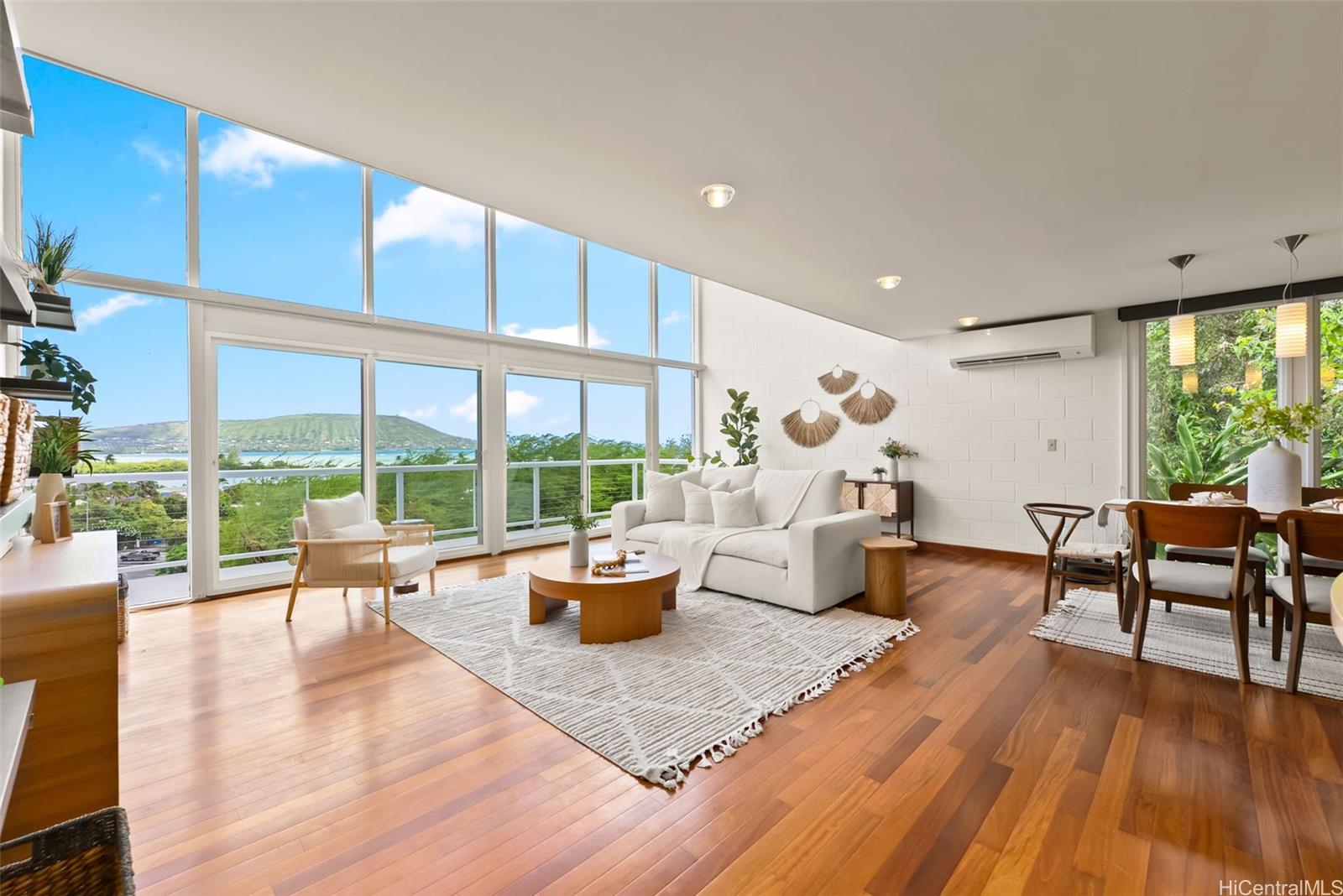 5864-F Kalanianaole Highway