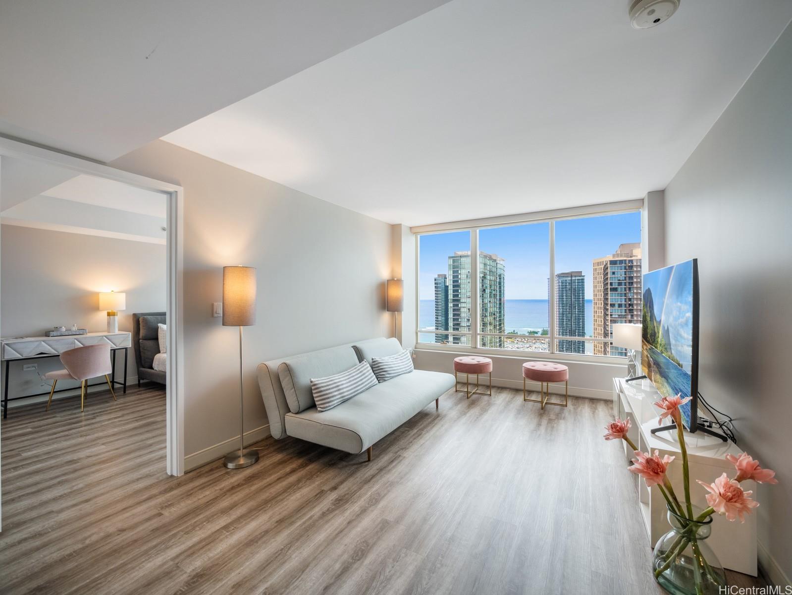 1009 Kapiolani Boulevard 4008