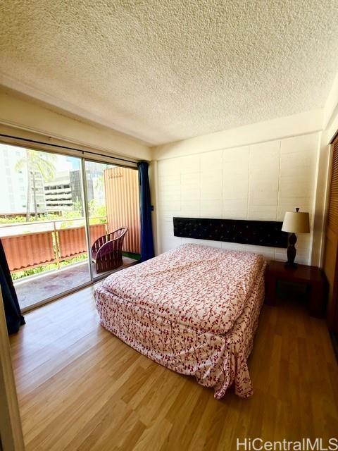 Photo 6 of 14