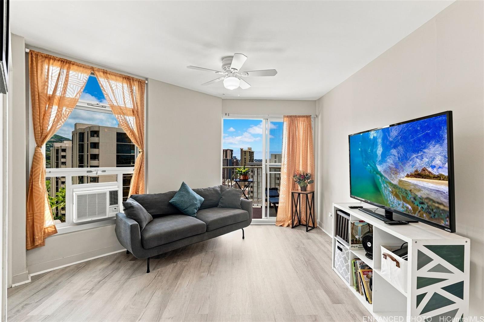 1031 Maunaihi Place 401