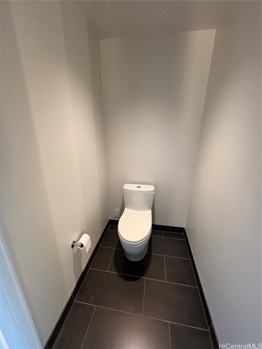 Photo 15 of 25