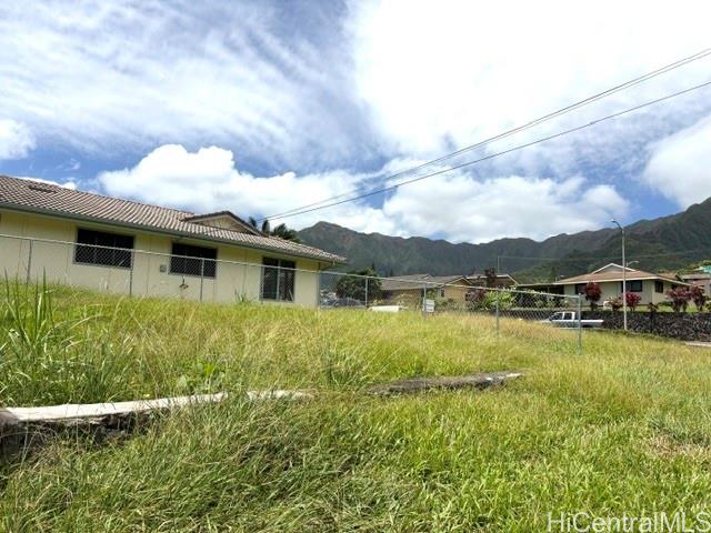 Photo 3 of 19