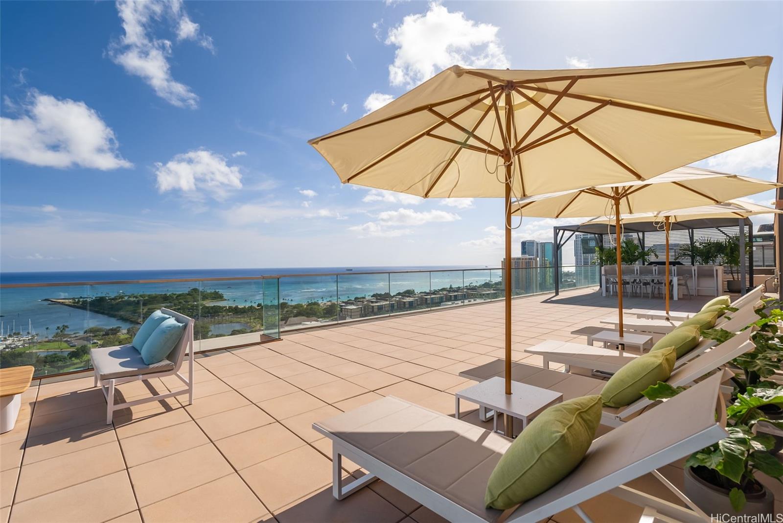 1555 Kapiolani Boulevard 2301