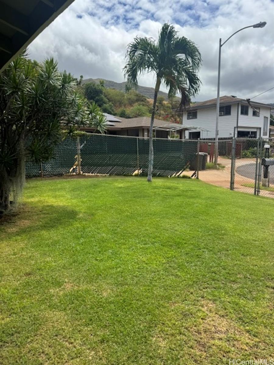 Photo 12 of 14