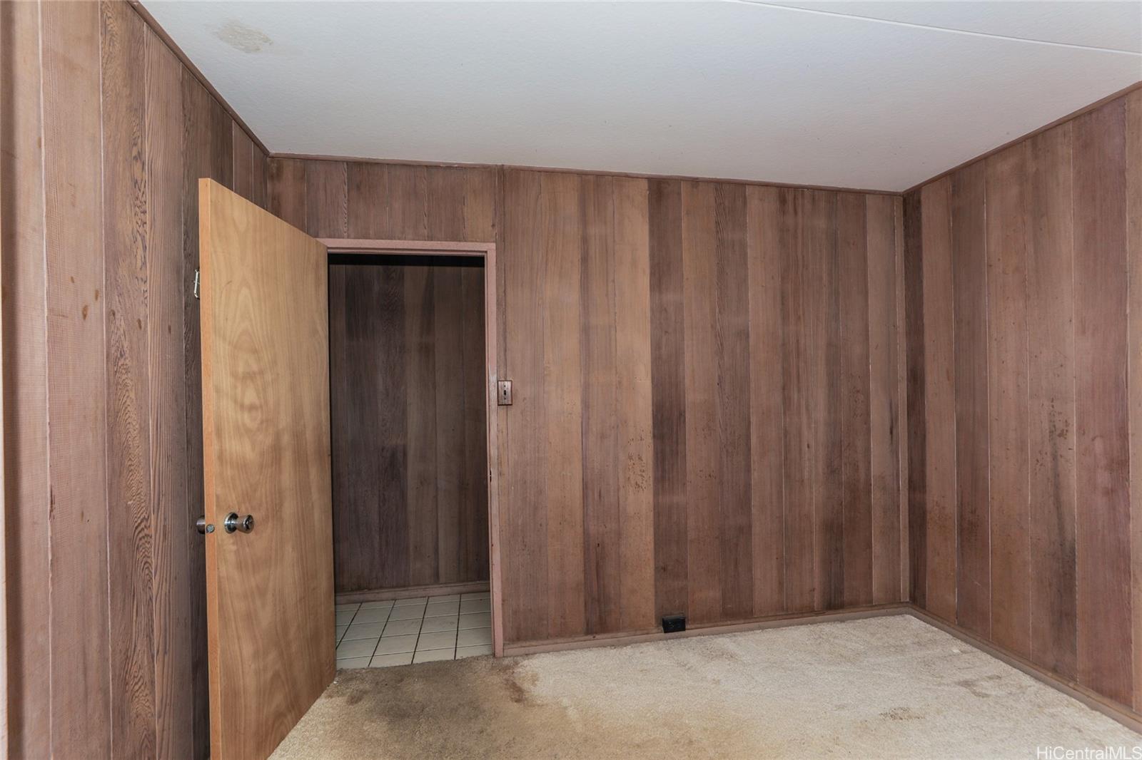 Photo 6 of 25