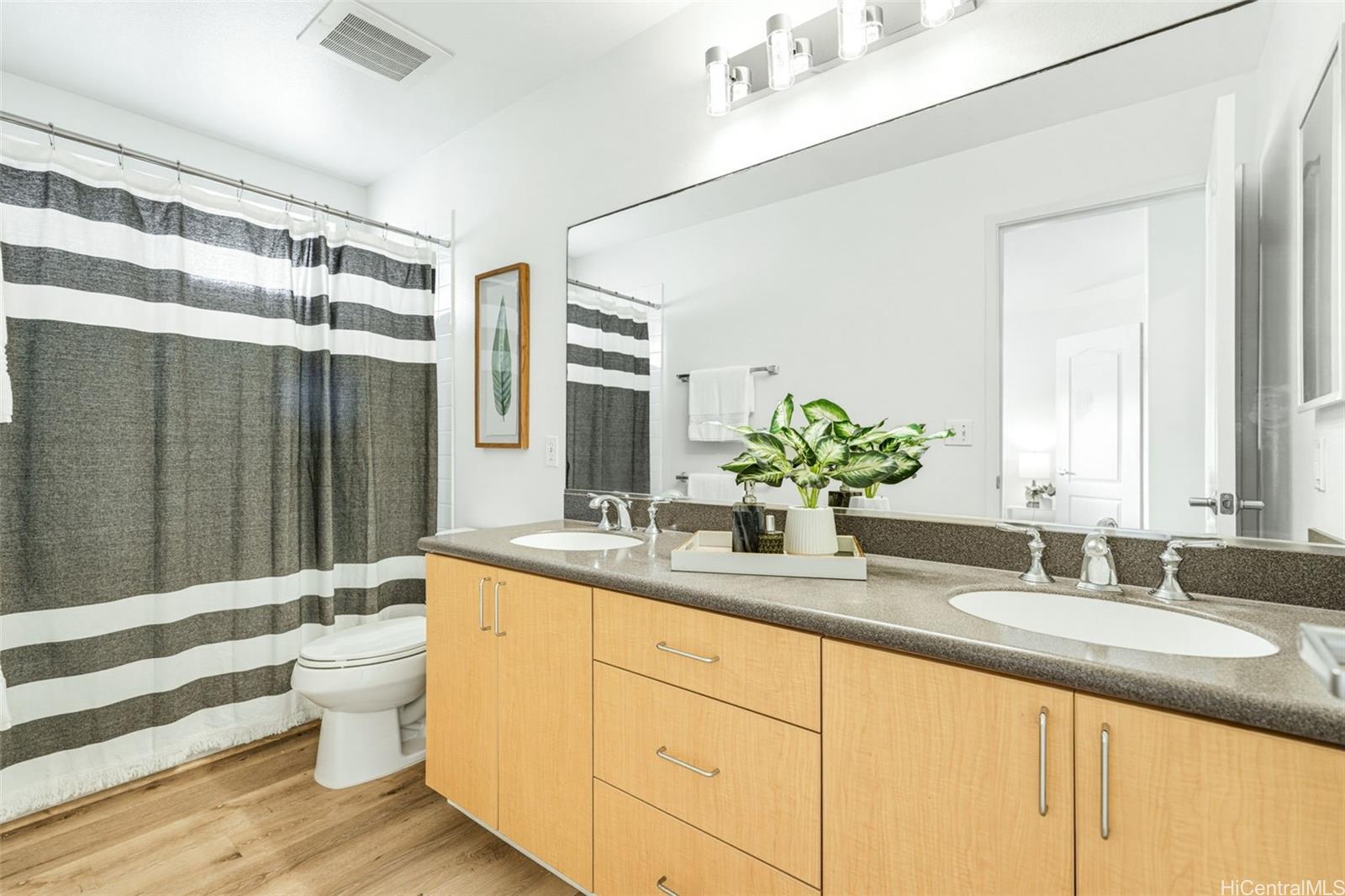 95-969 Ukuwai Street  Unit 3403