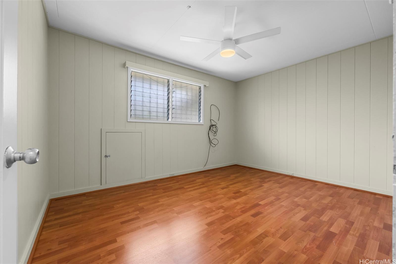 1063 Luawai Street