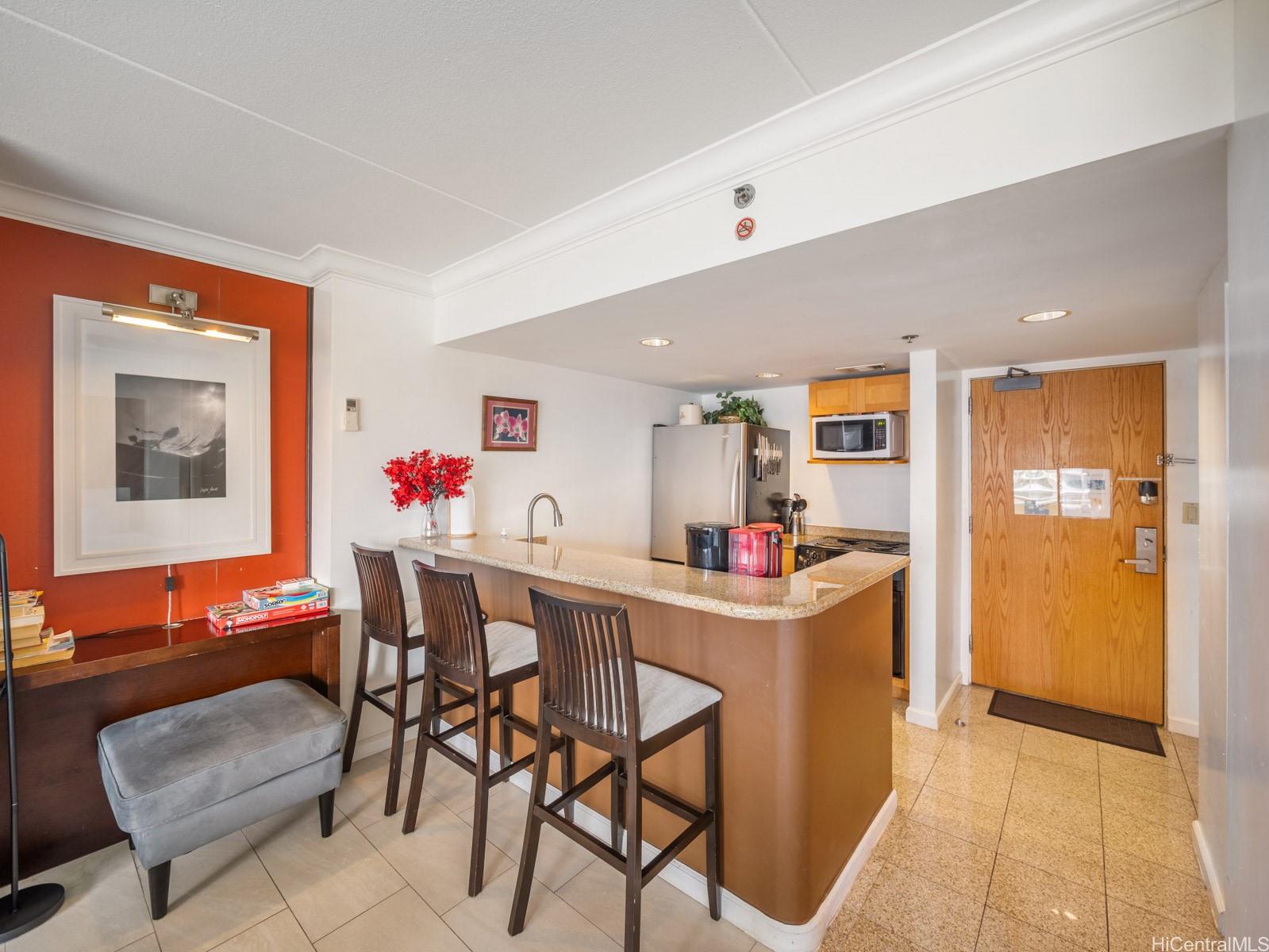 1777 Ala Moana Boulevard 817
