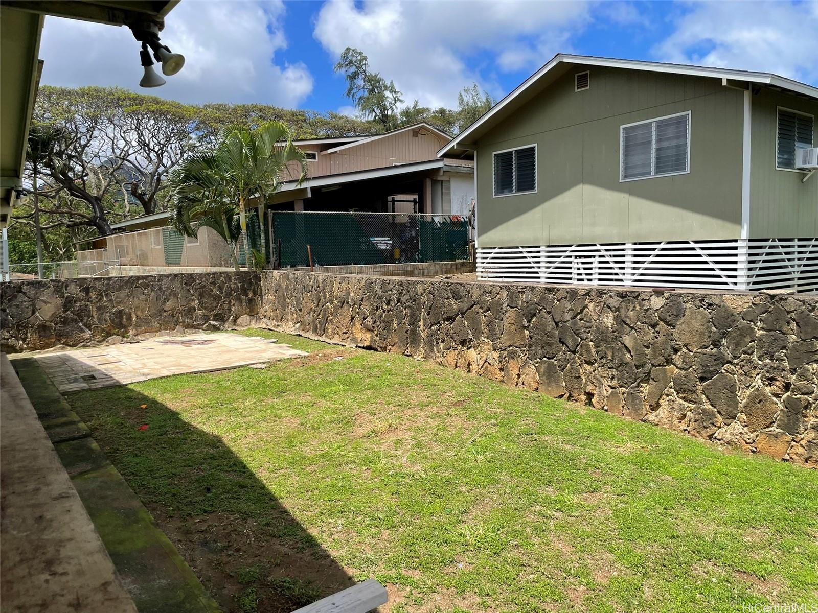 41-1451 Laukalo Street