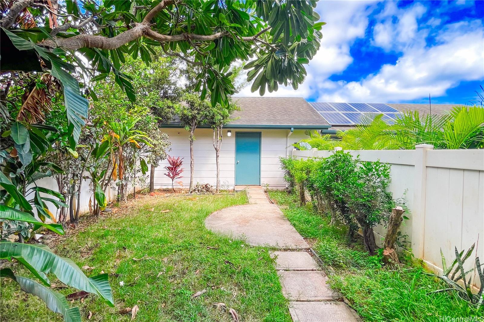 91-1025 Kaileolea Drive  Unit J4
