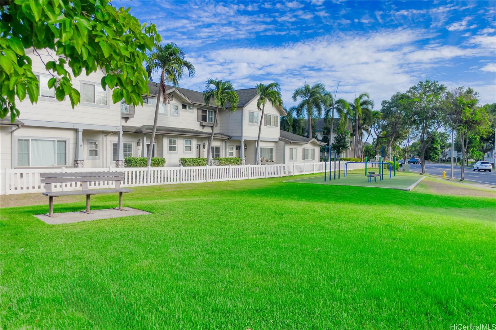 91-1025 Kaileolea Drive  Unit J4