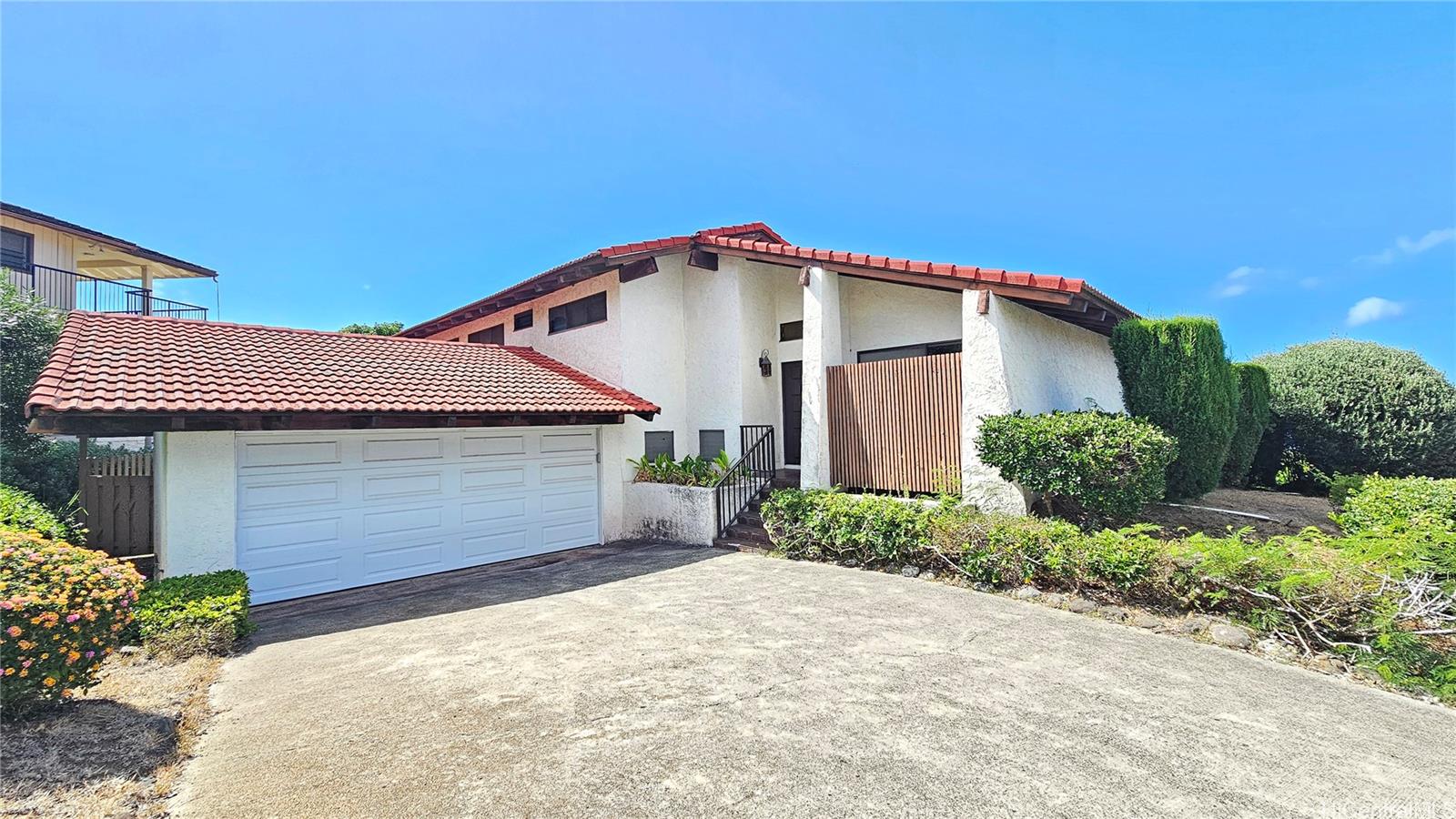 1621 Kuhilani Street