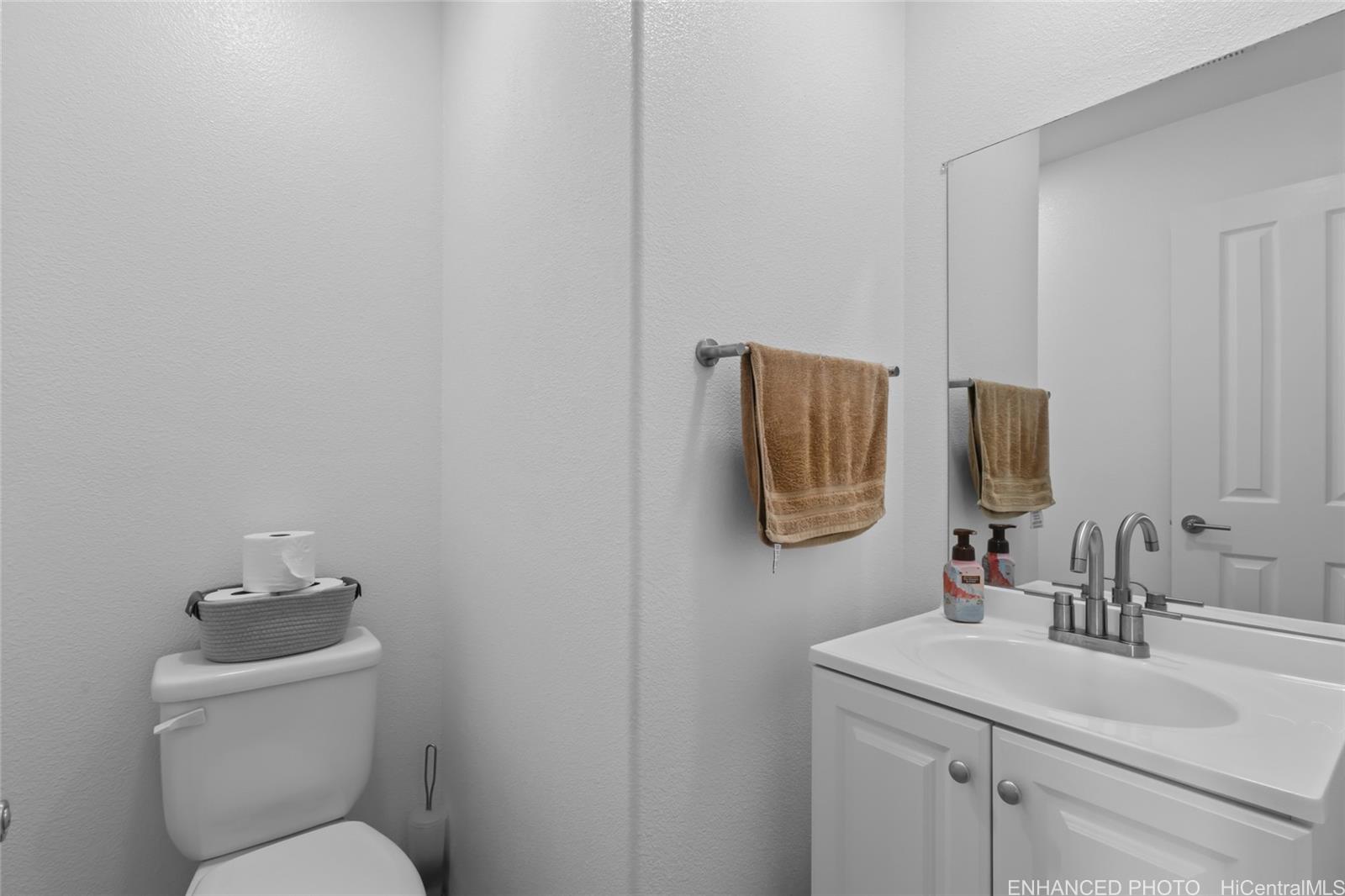 Photo 8 of 21