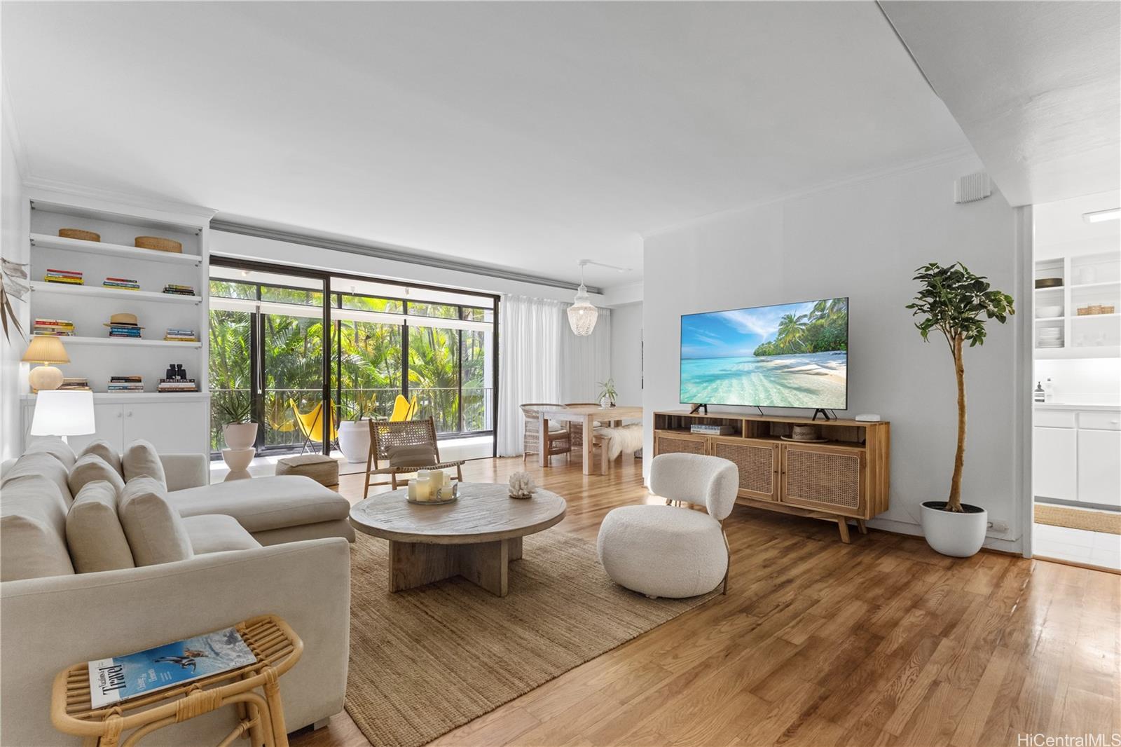 4999 Kahala Avenue 250
