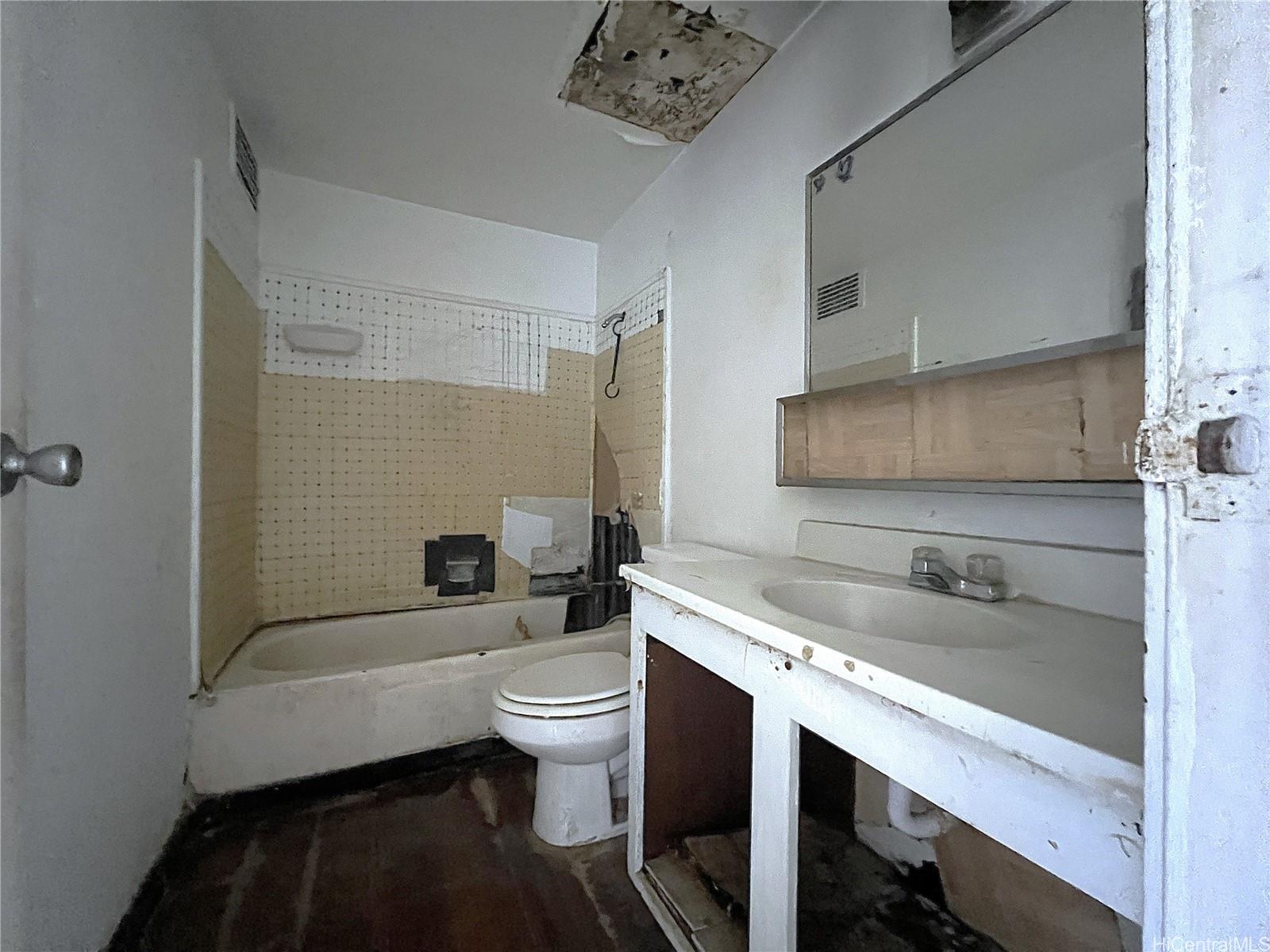 87-134 Helelua Street  Unit A105
