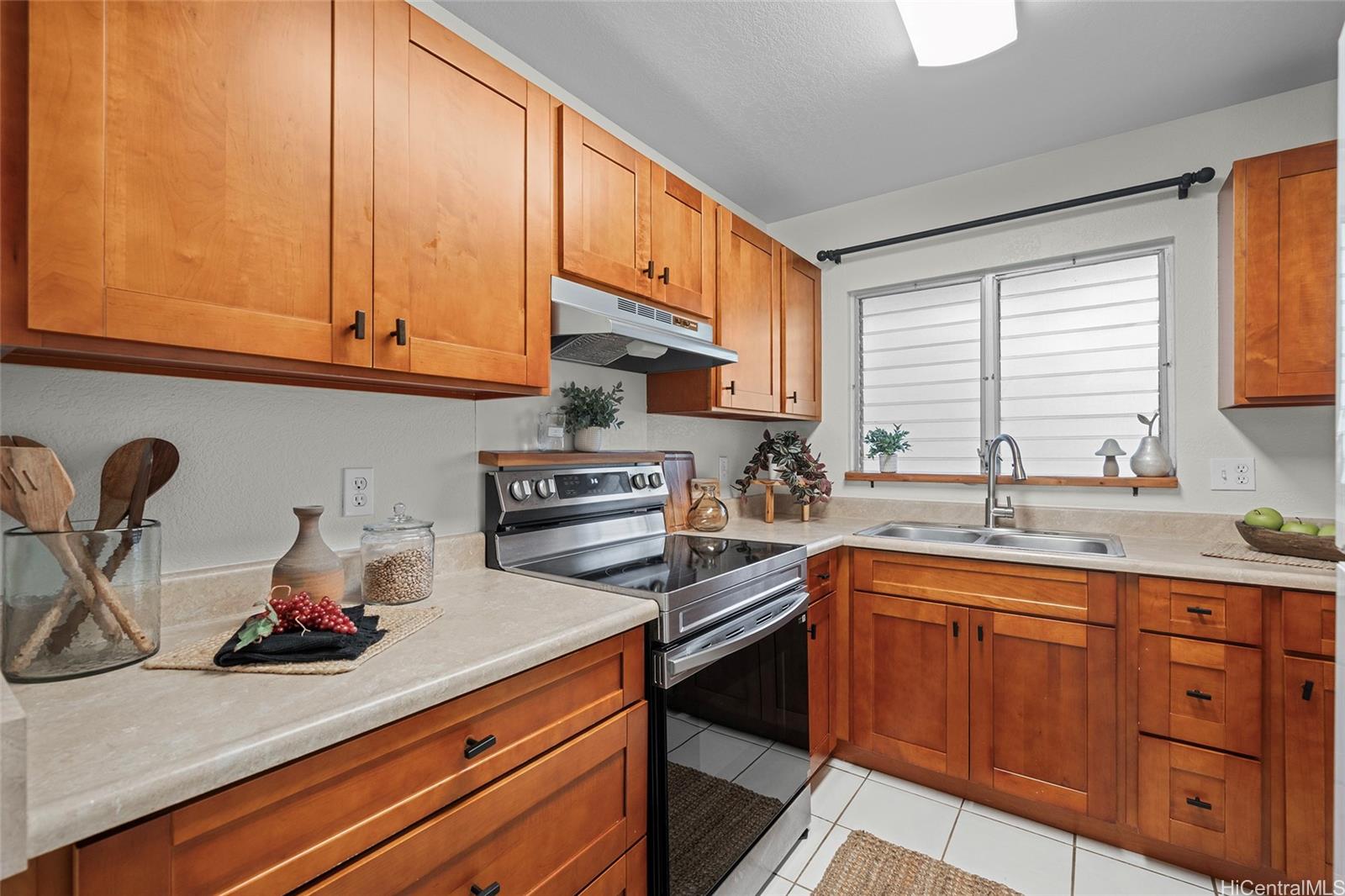 1221 Ala Alii Street  Unit 57