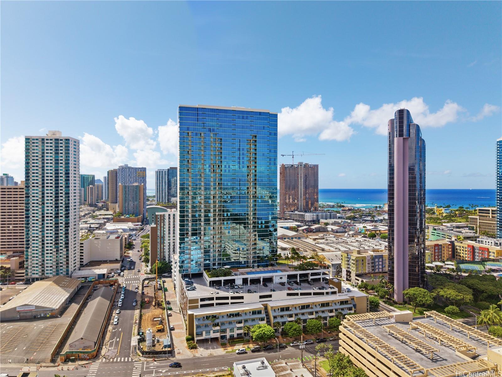 555 South Street 2805