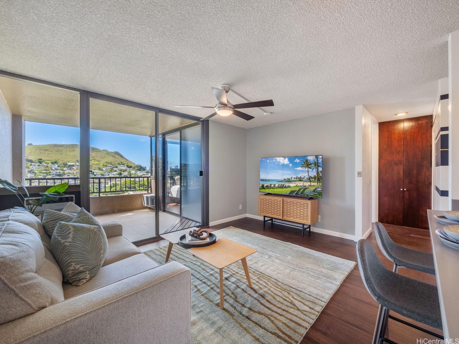 55 S Judd Street  Unit 1303