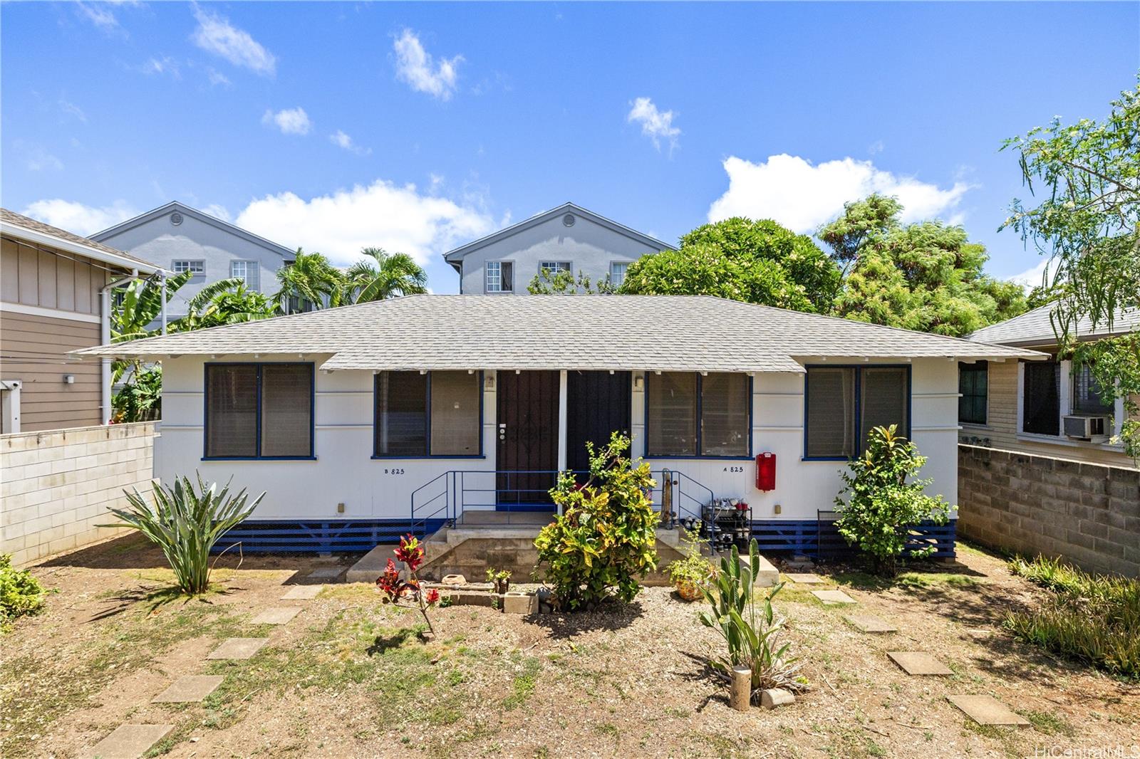 825 Olokele Avenue