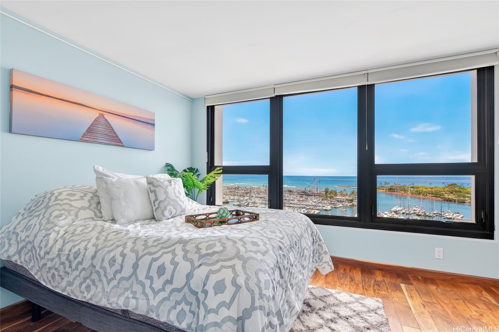 1600 Ala Moana Boulevard 1804